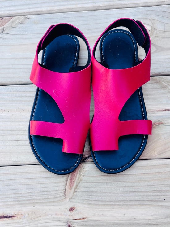 Shoes - Red cut out Open-Toe slip on  Sandals size 8